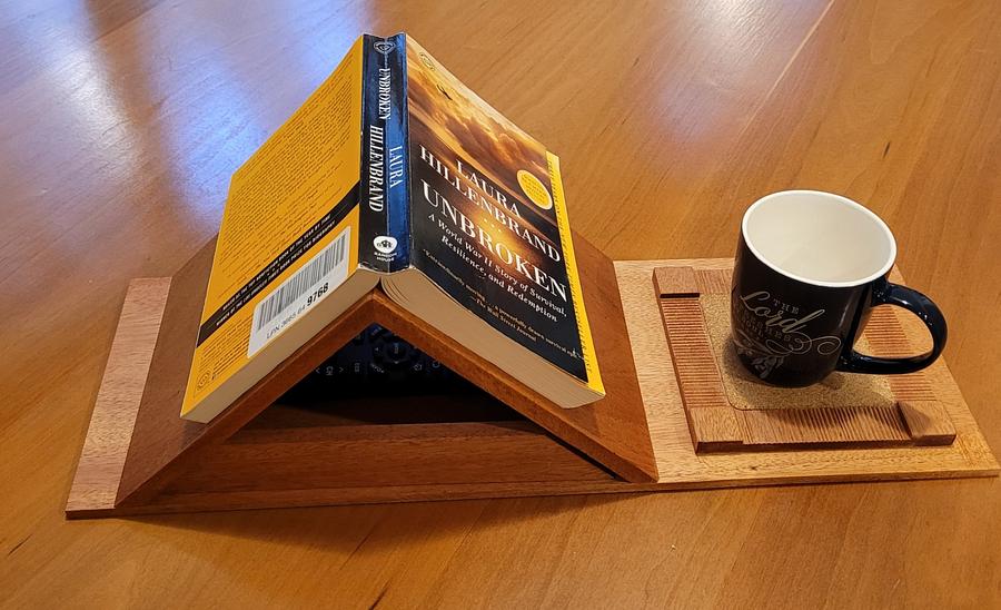 Book and coffee mug stand