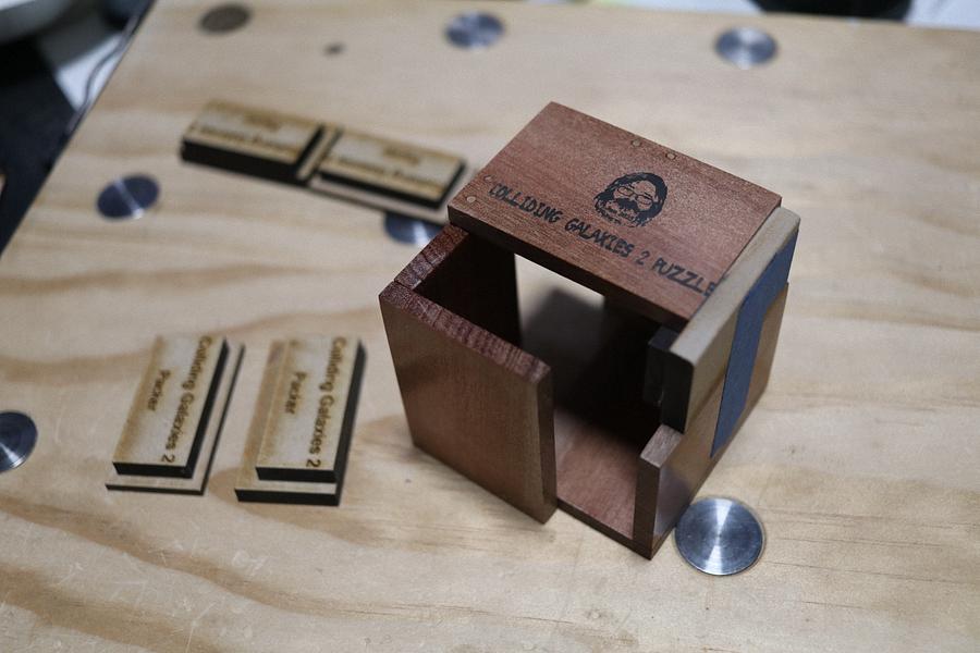 “Colliding Galaxies 2” Packing Puzzle.