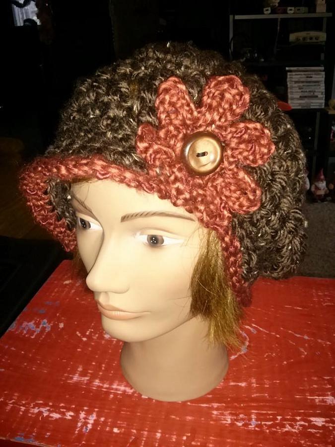 Freestyle brown and rust slouchy newsboy hat