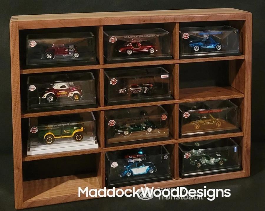 HOT WHEELS RLC/M2 MACHINES DISPLAY CASE