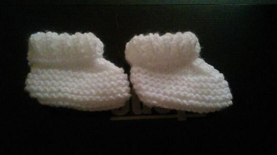 more newborn shoes and booties 