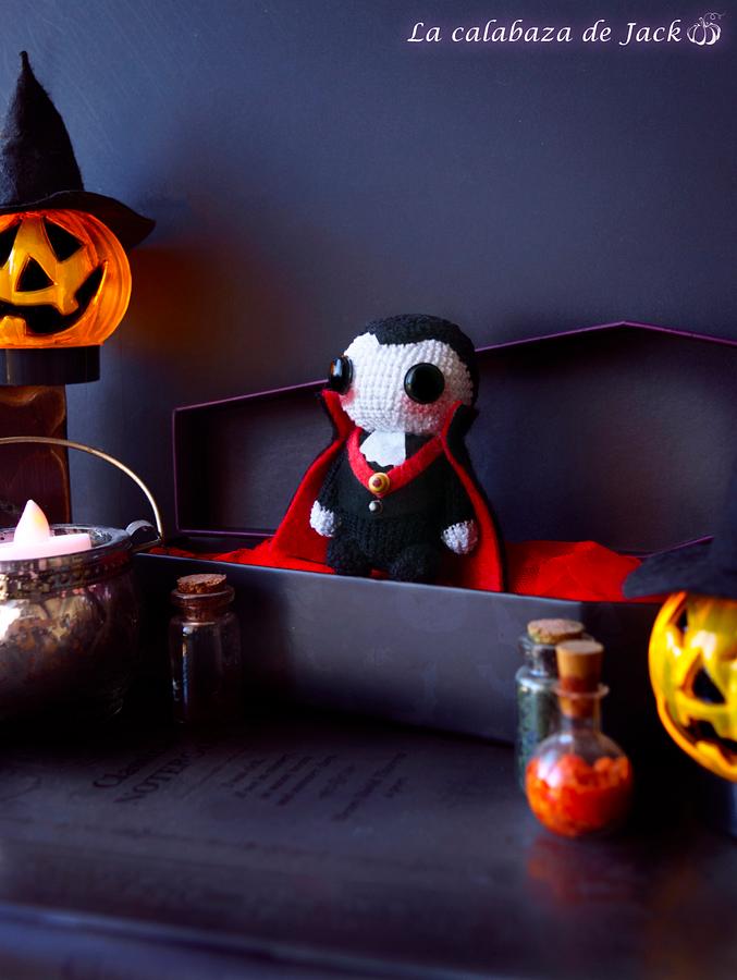 Dracula Amigurumi - La Calabaza de Jack