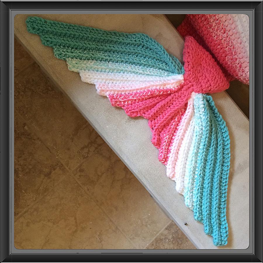 Mermaid Tail Blanket in Bubble Gum Pink and Tiffany Blue