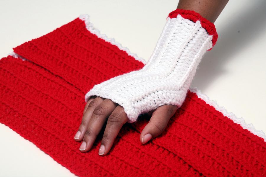 Fall/Winter Crochet Fingerless Womens Gloves