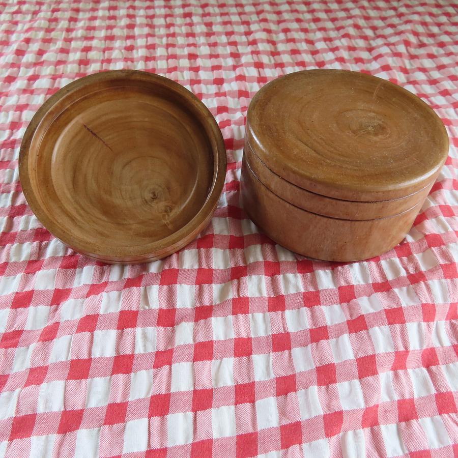 LIDDED BOX FROM NEIGHBOURS TREE BRANCH