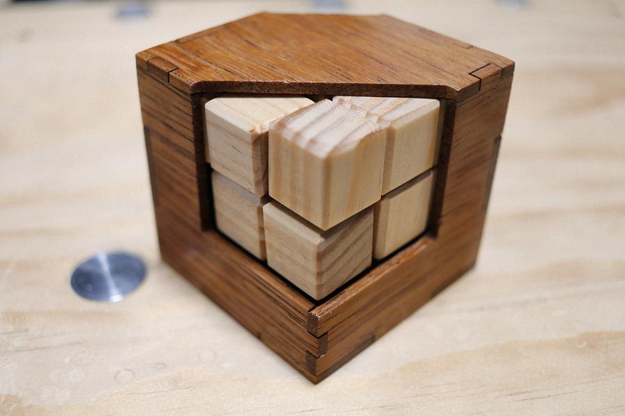 “Palace” packing Puzzle.