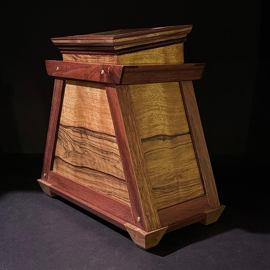 Urn