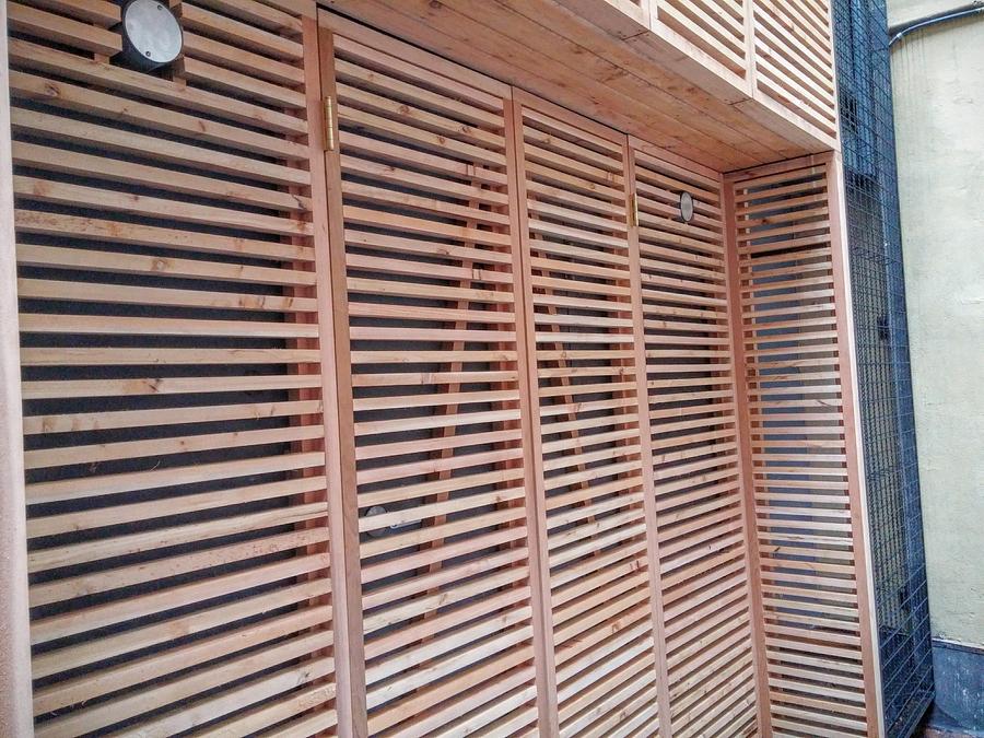 Privacy screen for roof terrace
