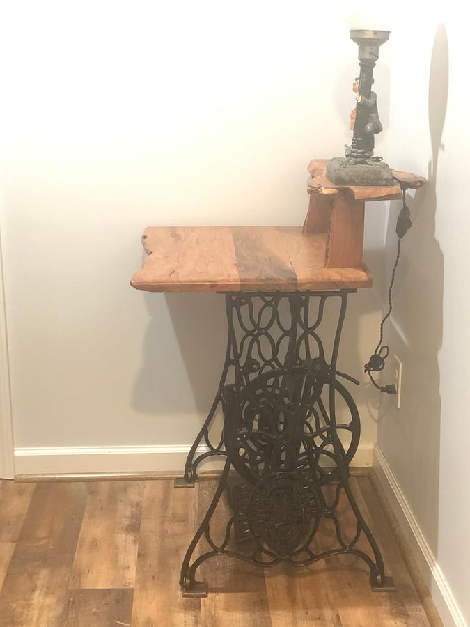 Mesquite Singer Base Desk