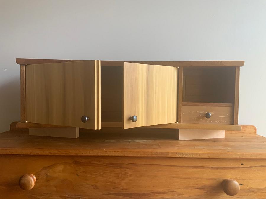 Wall Cabinet