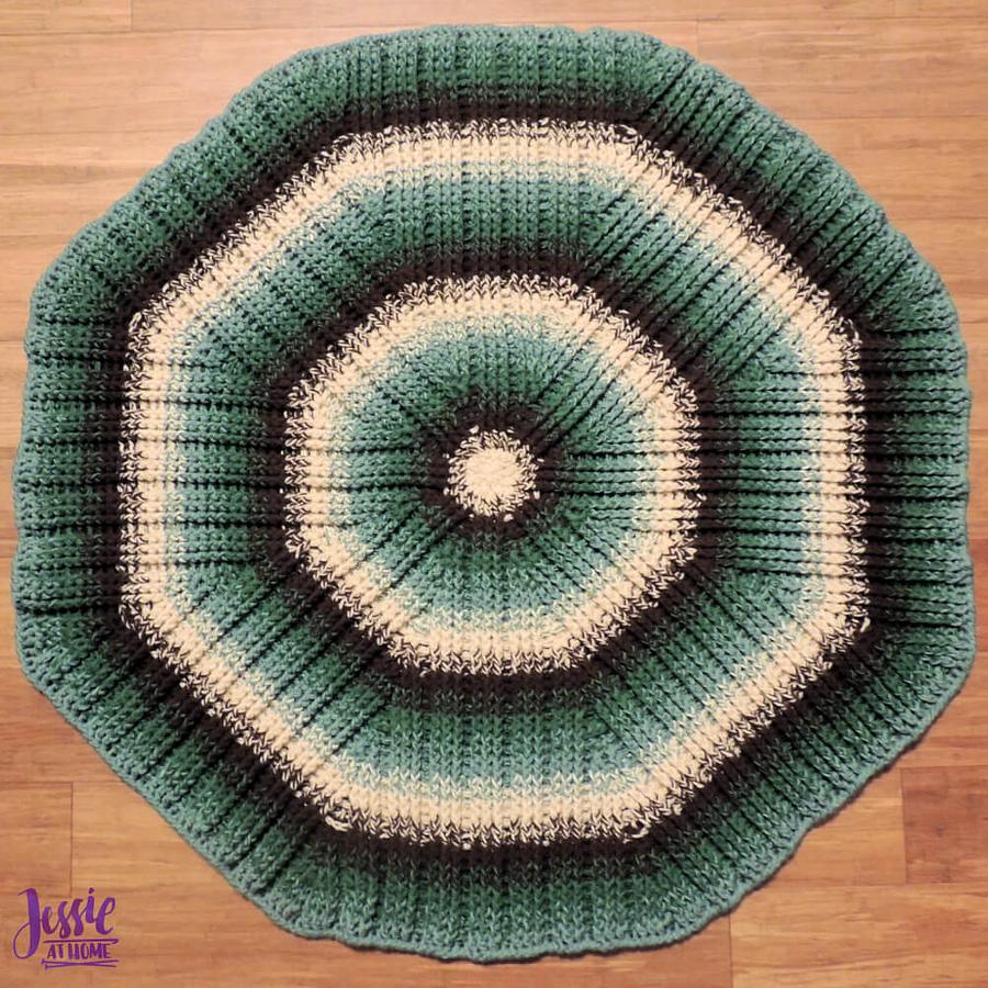 Mossy Oaks Rug – Squishy, textured, round rug to dress up any room!