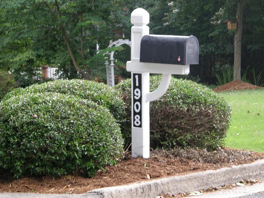 New mailbox post