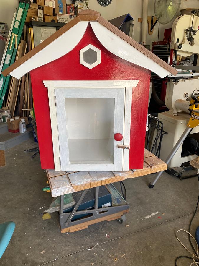 FREE LITTLE LIBRARY