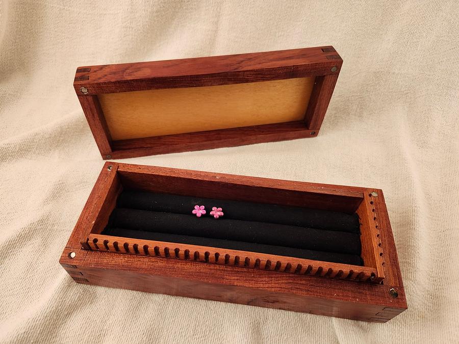Gift Box for an Old Friend