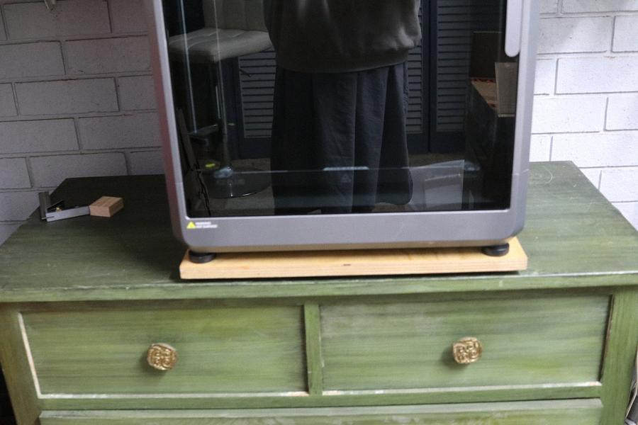 Using the WOLF Inflatable Leveling Wedges.