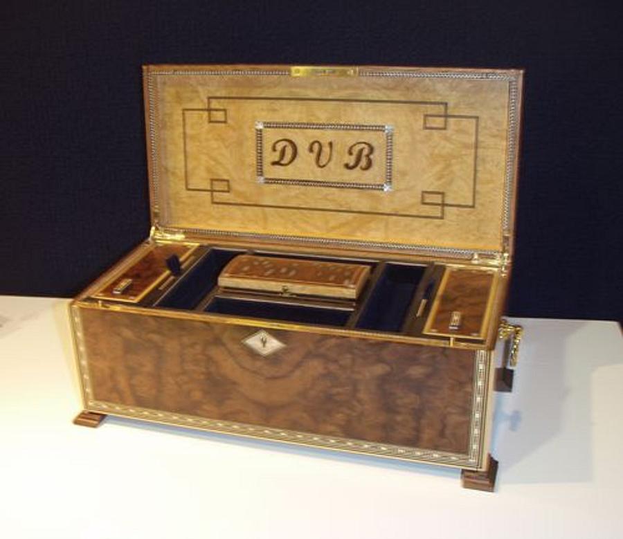 Mozart - a musical box for my wife.