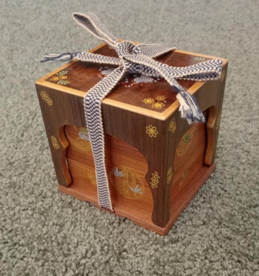Japanese stacking storage box with cover - Ju Kobako