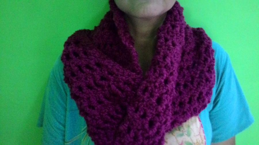 Twisted cowl