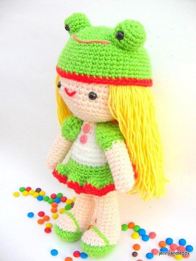 Kelly amigurumi doll free pattern