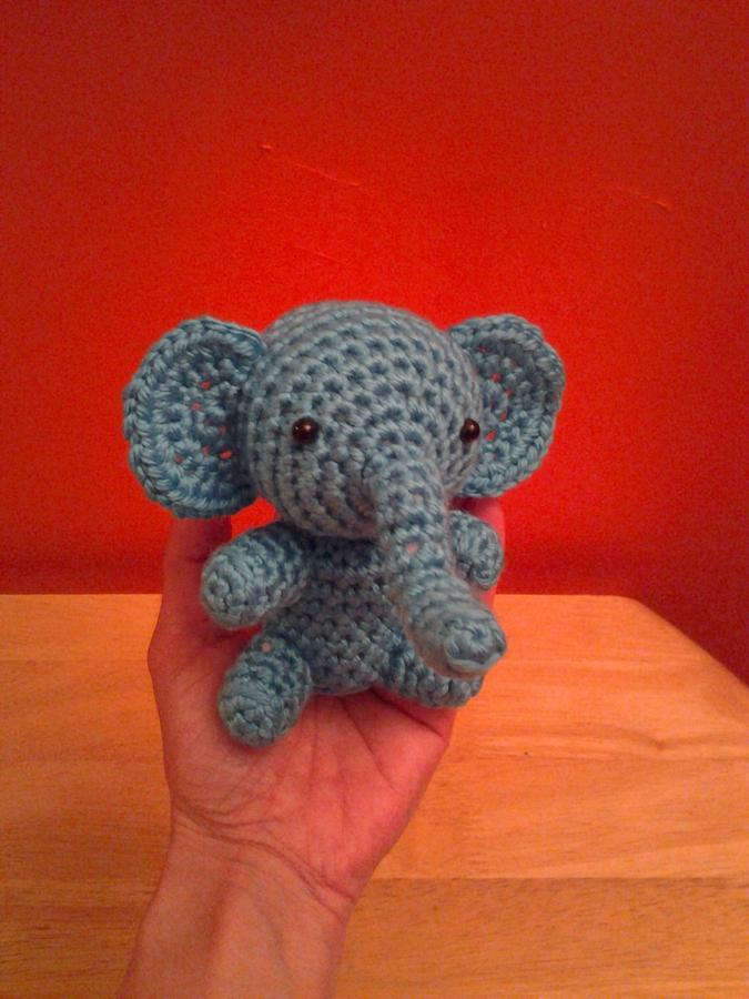 Edgar the Elephant - Rattle