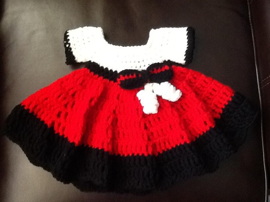 Little black red white dress