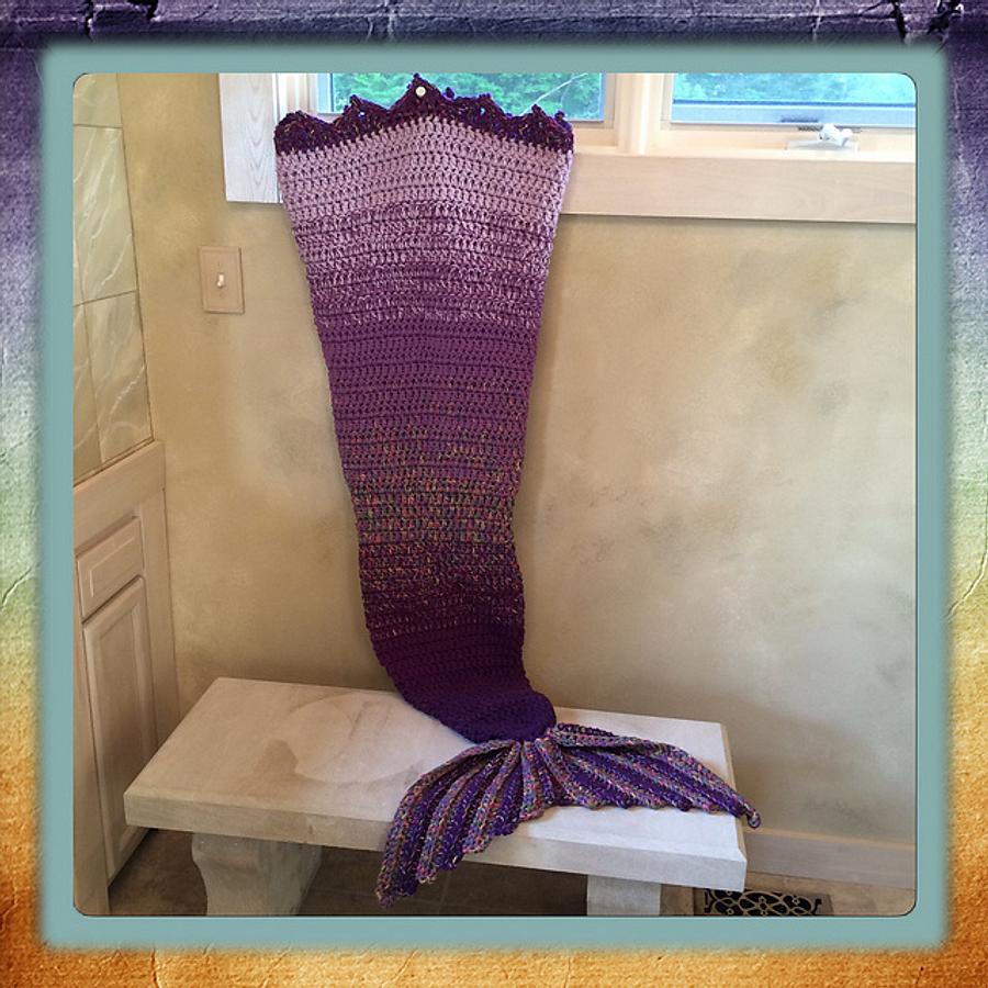 Adult Mermaid Tail Blanket