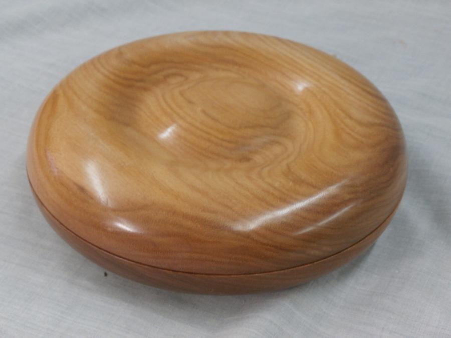 disk shaped jewelry box