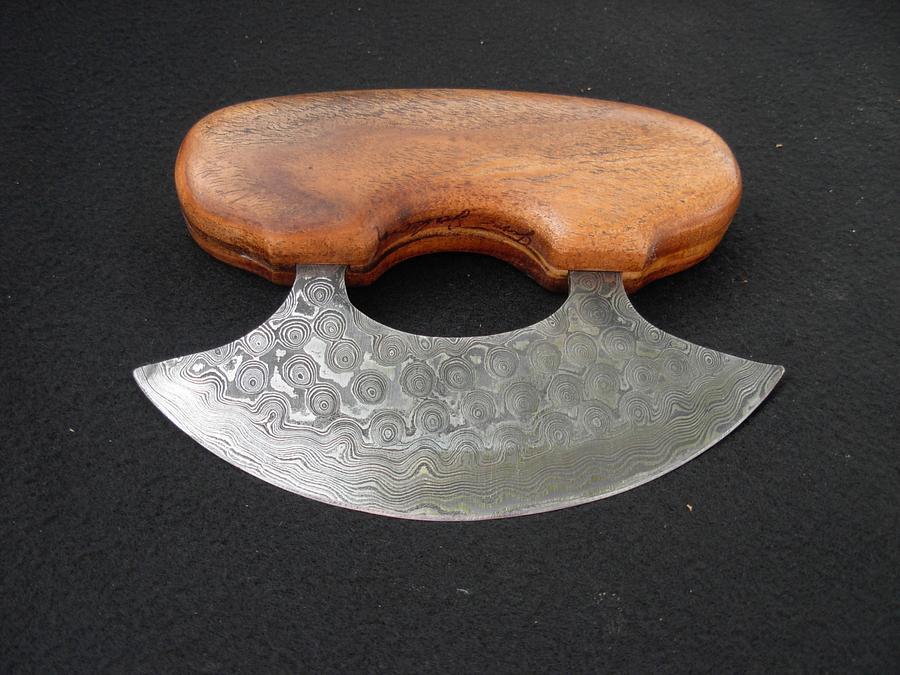 Ulu Knife and Cutting Board