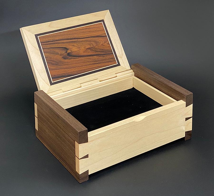 Jewelry Box with hand cut dovetails and wood hinge