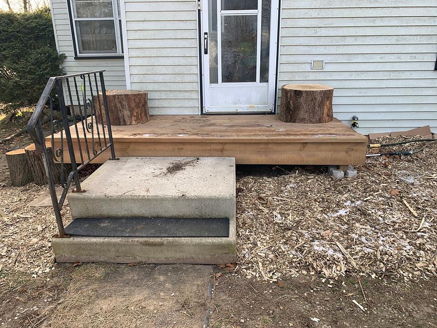 New Log Seats for our Deck