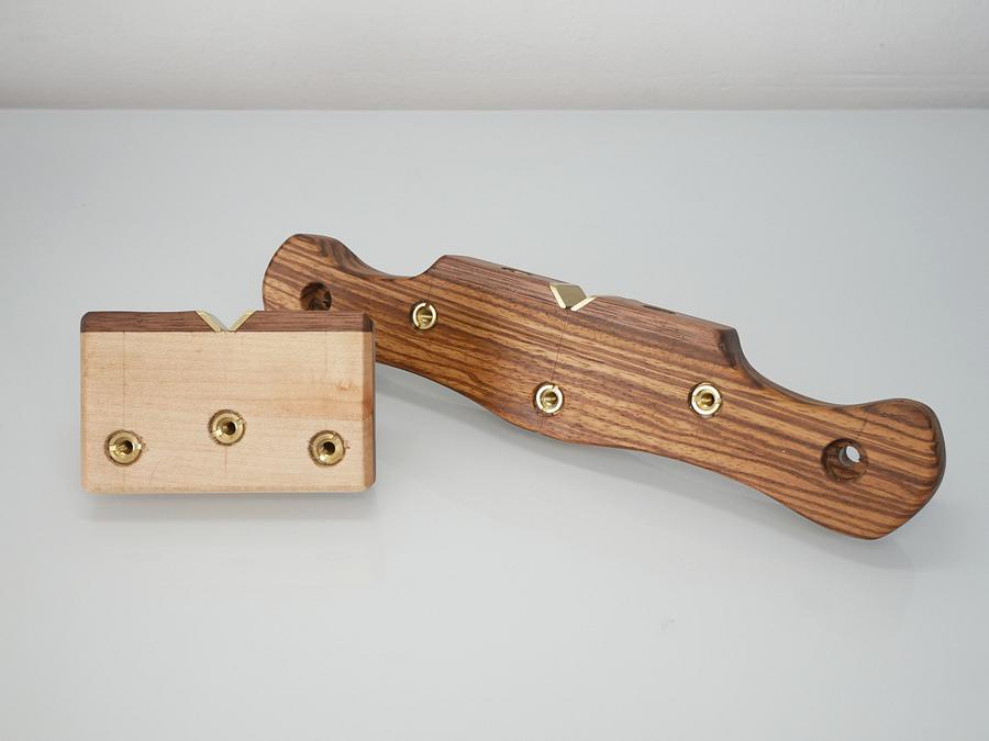 Router Planes with an Interchangeable base.