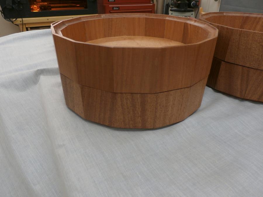 16 Sided Bowls