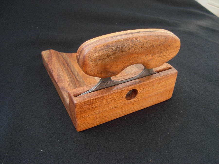 Ulu Knife and Cutting Board