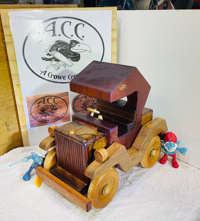 I put up an offcuts challenge on the Australian Woodwork Forum offering two toy books as the prize!