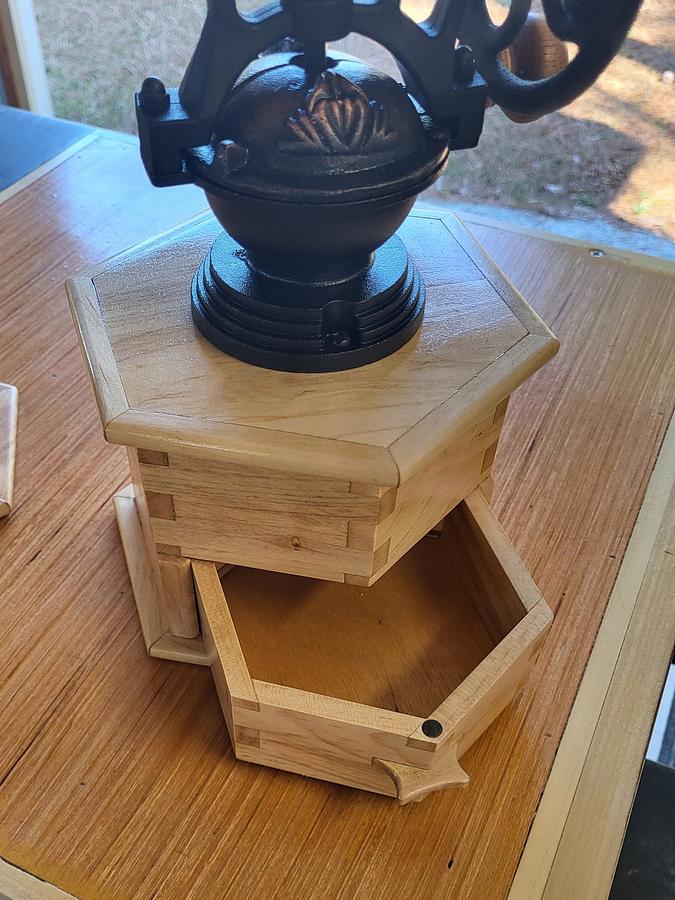 Hexagon Box for Coffee Grinder