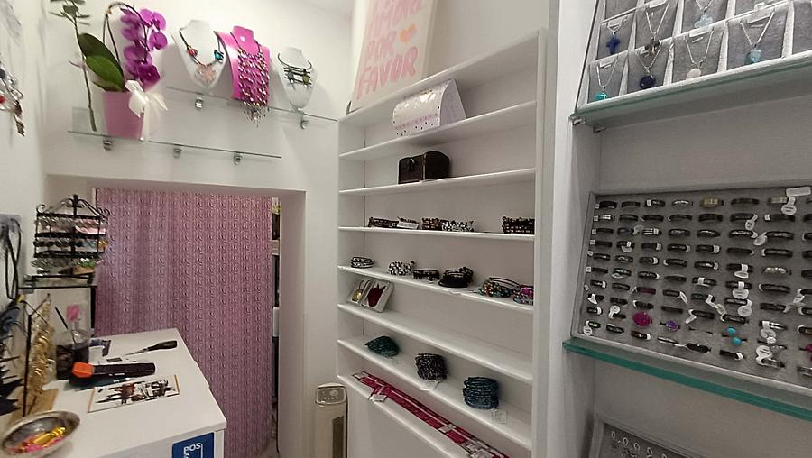 JEWELLERY SHELF