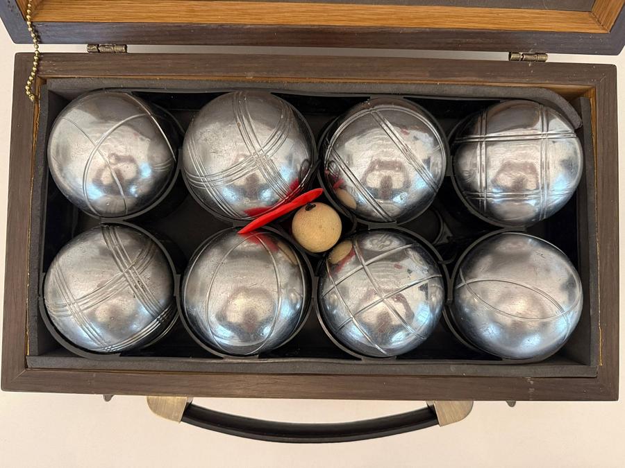 Petanque boules Box