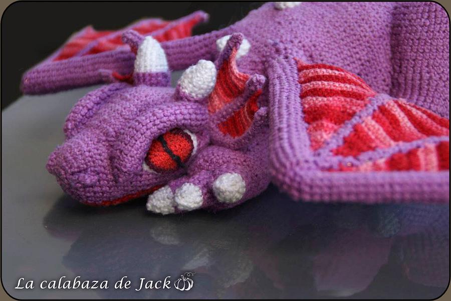 Purple Crochet Dragon - La Calabaza de Jack