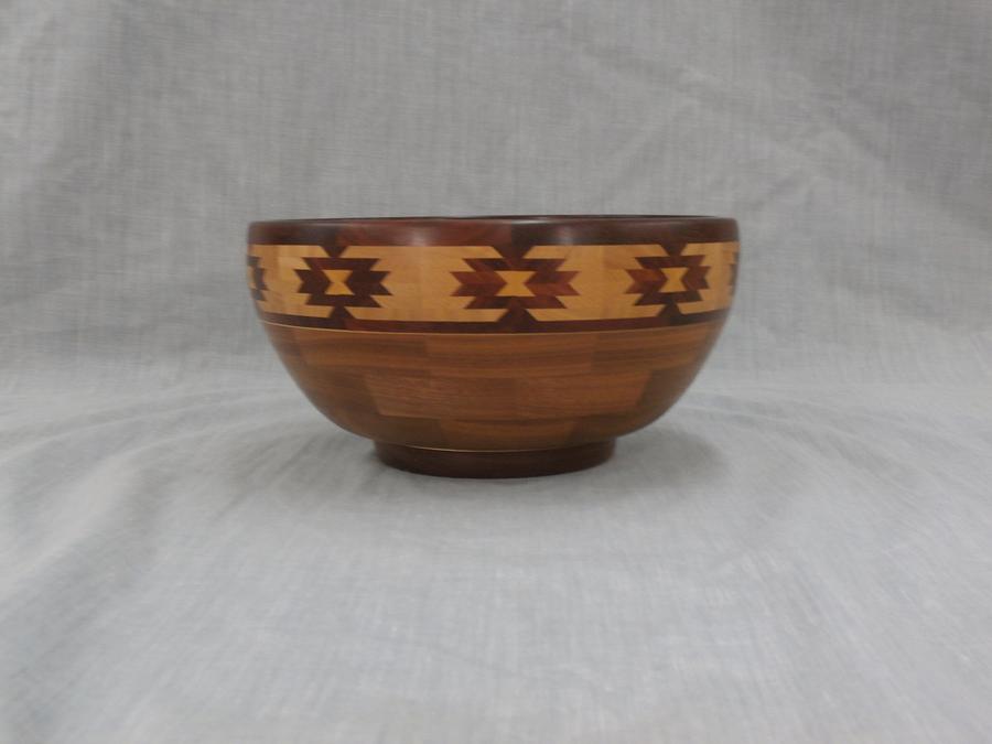 Segmented bowl