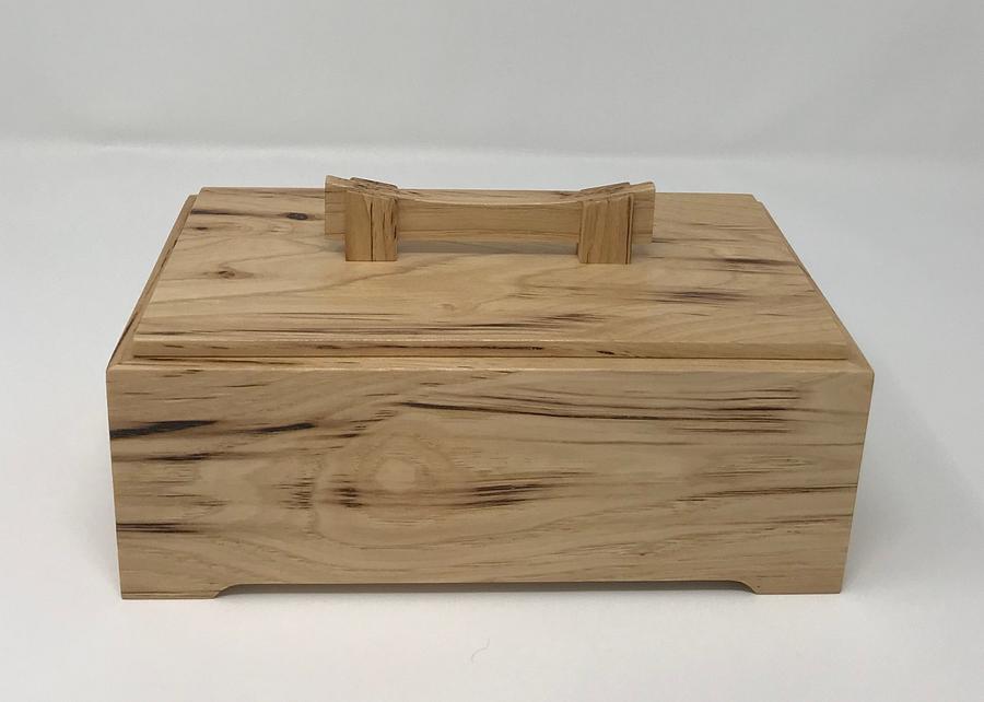 A "One Wood" Keepsake Box