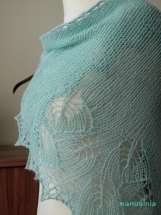 Alpaca Ginkgo shawl