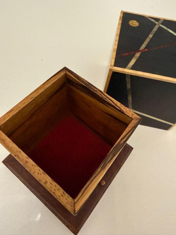 Desk box