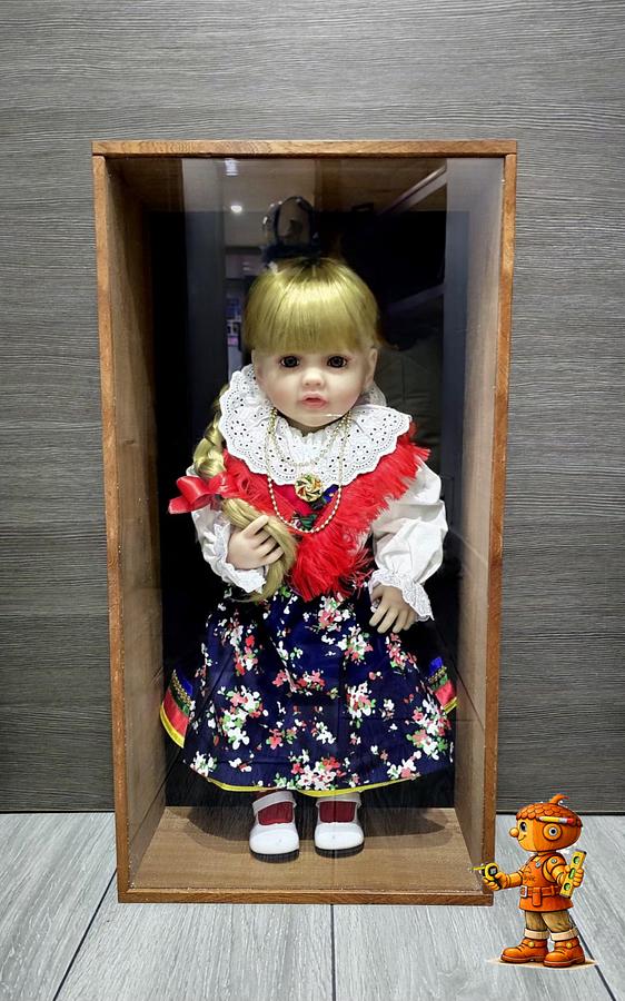DOLL BOX