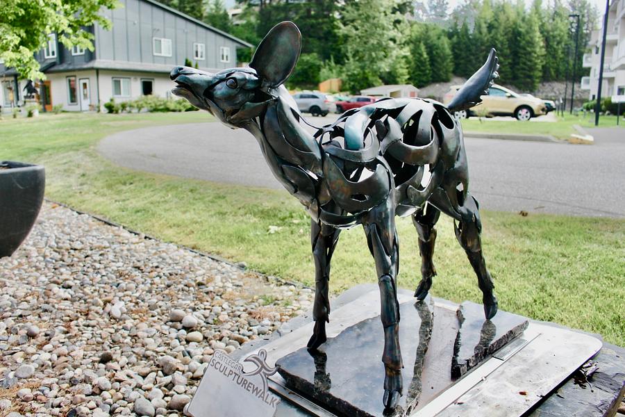 New sculpture and road trip to deliver/pick up sculptures from a couple of cities. 