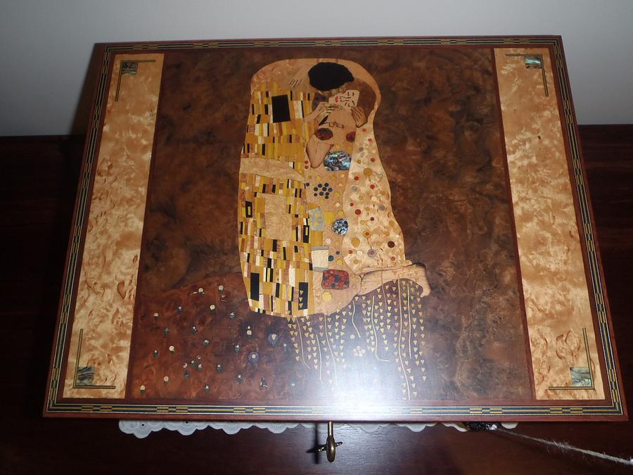 Klimt on a Box