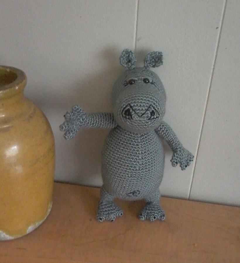 Crochet Gloria from Madagascar