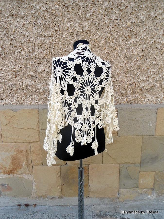 Crochet Wedding Shawl, Bridal Champagne Shawl, Bridesmaid Wrap, Lace Bridesmaid Fashion 