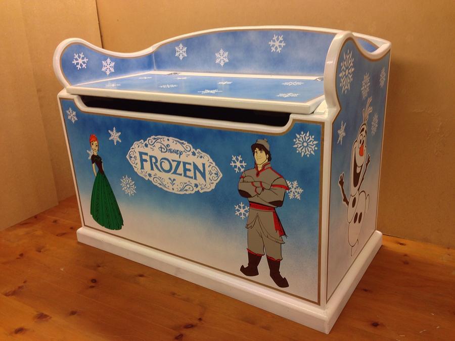 Disney frozen toy box Woodworking Project by iGotWood