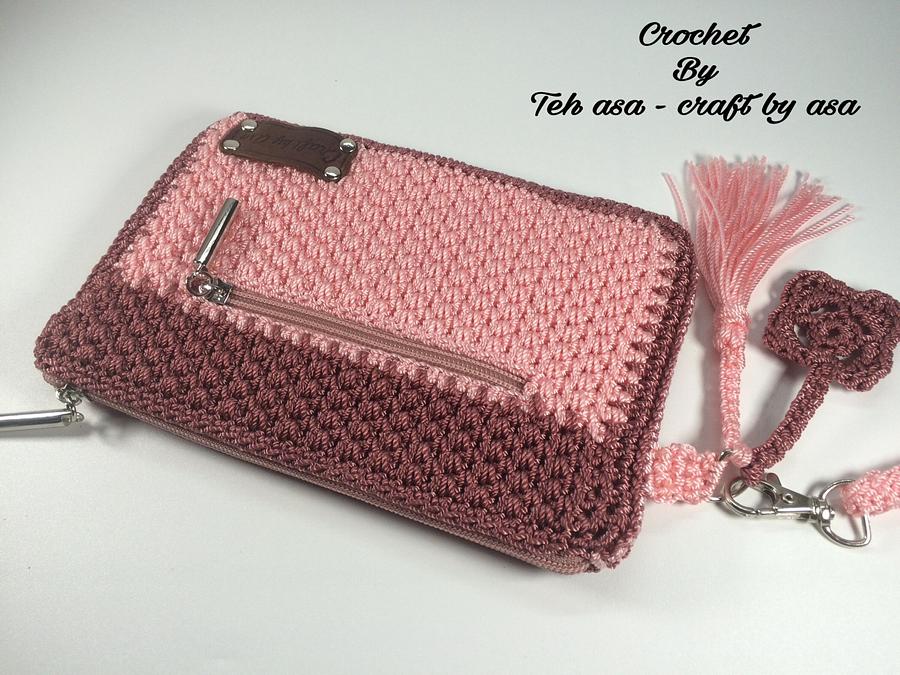 Odelle crochet pouch