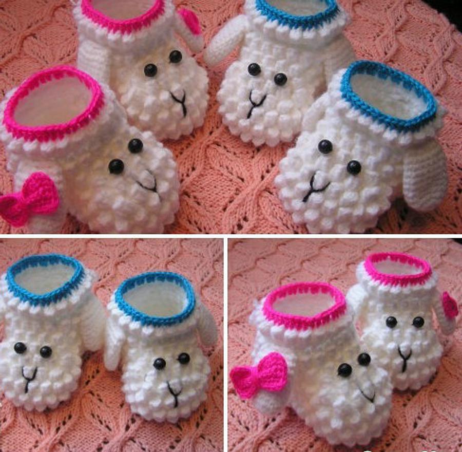 Baby booties popcorn